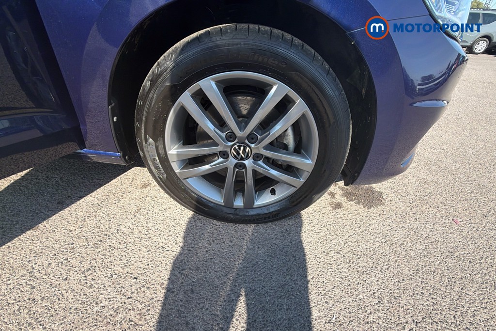 Volkswagen Touran Match Manual Petrol People Carrier - Stock Number (1668513) - 37th supplementary image