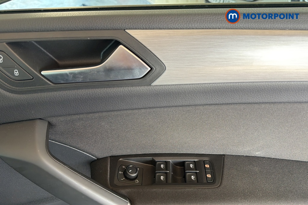 Volkswagen Touran Match Automatic Petrol People Carrier - Stock Number (1668538) - 19th supplementary image