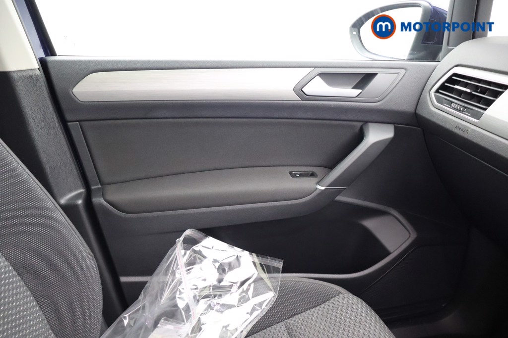 Volkswagen Touran Match Automatic Petrol People Carrier - Stock Number (1668539) - 17th supplementary image