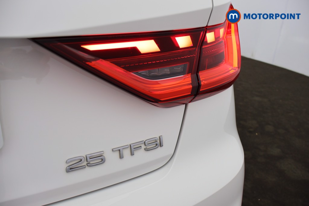 Audi A1 Technik Manual Petrol Hatchback - Stock Number (1668948) - 22nd supplementary image