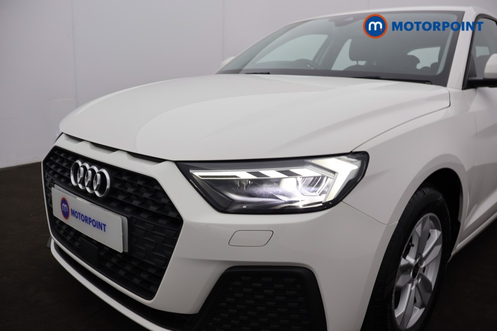 Audi A1 Technik Manual Petrol Hatchback - Stock Number (1668948) - 32nd supplementary image