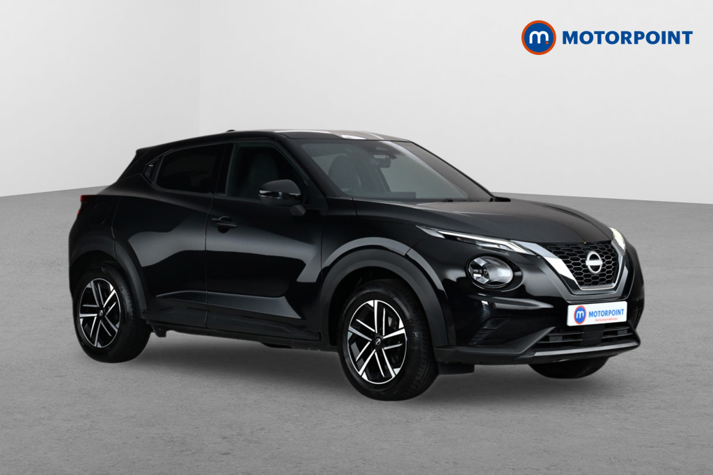Nissan Juke N-Connecta Automatic Petrol SUV - Stock Number (1668949) - Drivers side front corner