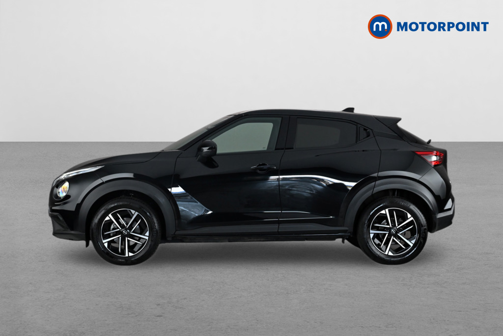 Nissan Juke N-Connecta Automatic Petrol SUV - Stock Number (1668949) - Passenger side