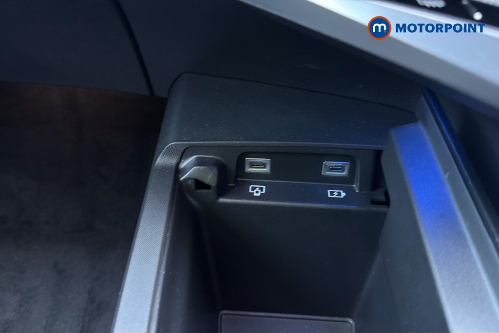 Peugeot 3008 GT Automatic Electric SUV - Stock Number (1577505) - 7th supplementary image