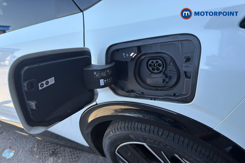 Peugeot 3008 GT Automatic Electric SUV - Stock Number (1577505) - 34th supplementary image