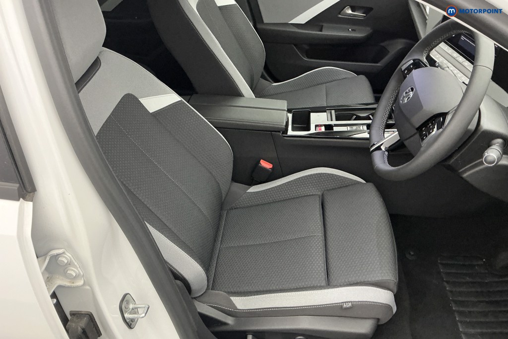 Vauxhall Astra Griffin Automatic Electric Hatchback - Stock Number (1598624) - 5th supplementary image