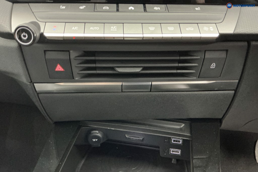 Vauxhall Astra Griffin Automatic Electric Hatchback - Stock Number (1598624) - 16th supplementary image