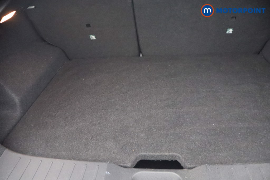 Nissan Juke N-Connecta Automatic Petrol SUV - Stock Number (1642378) - 6th supplementary image