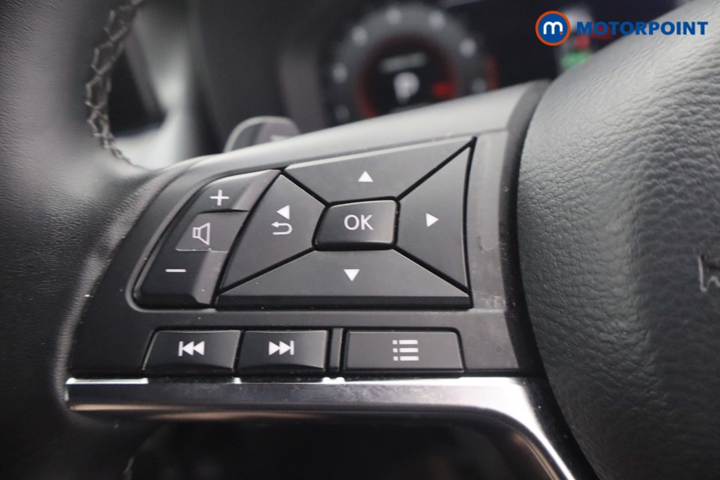 Nissan Juke N-Connecta Automatic Petrol SUV - Stock Number (1642378) - 15th supplementary image
