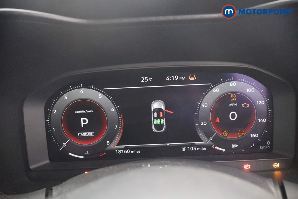 Nissan Juke N-Connecta Automatic Petrol SUV - Stock Number (1642378) - 16th supplementary image