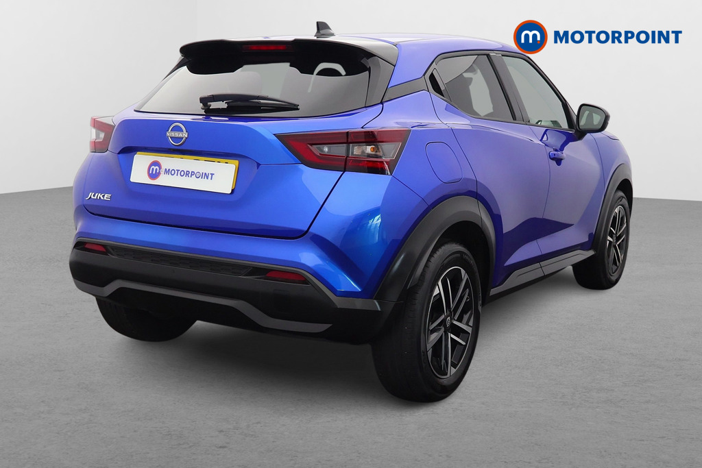 Nissan Juke N-Connecta Automatic Petrol SUV - Stock Number (1642378) - Drivers side rear corner