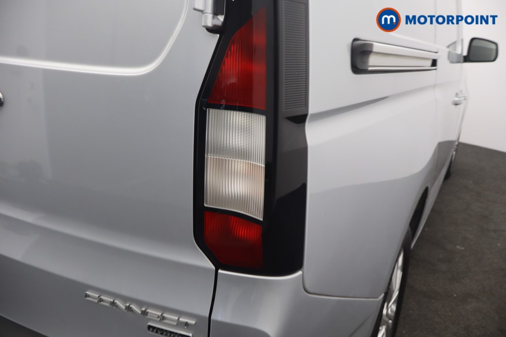 Ford Transit Connect Limited Automatic Petrol Plug-In Hybrid Panel Van - Stock Number (1651347) - 3rd supplementary image
