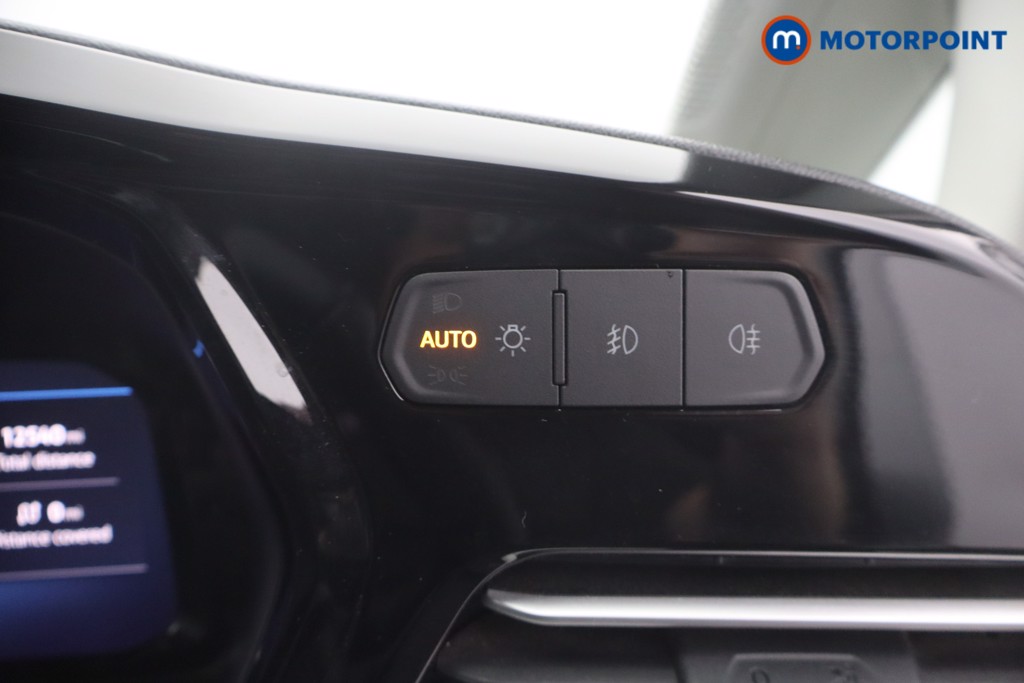 Ford Transit Connect Limited Automatic Petrol Plug-In Hybrid Panel Van - Stock Number (1651347) - 16th supplementary image