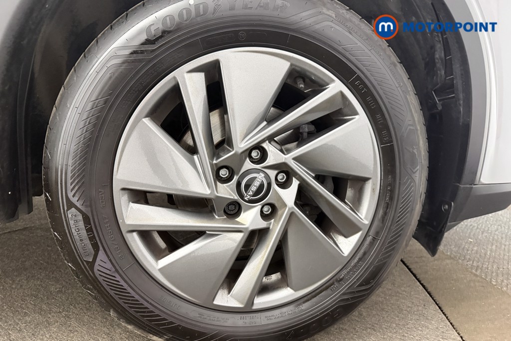 Nissan Qashqai Acenta Premium Manual Petrol SUV - Stock Number (1654603) - 10th supplementary image