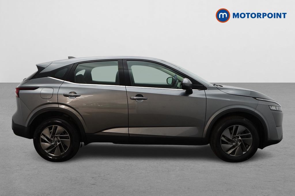 Nissan Qashqai Acenta Premium Manual Petrol SUV - Stock Number (1654603) - Drivers side
