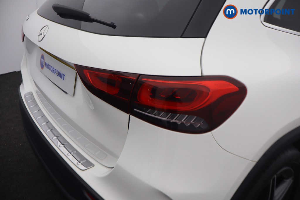 Mercedes-Benz GLA Amg Line Automatic Petrol SUV - Stock Number (1656378) - 3rd supplementary image