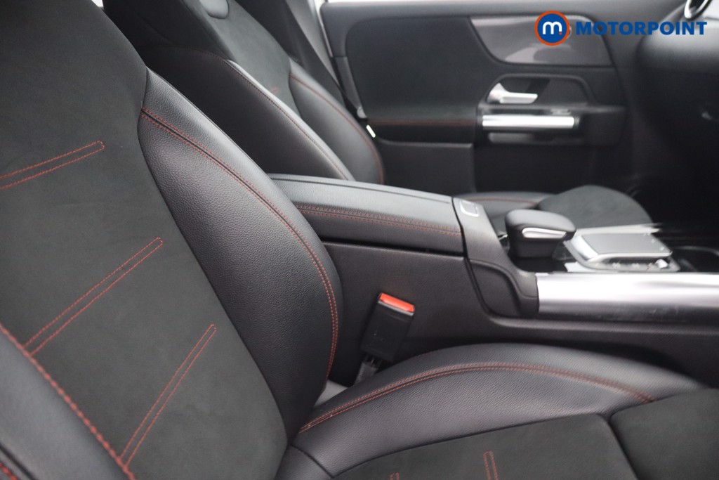 Mercedes-Benz GLA Amg Line Automatic Petrol SUV - Stock Number (1656378) - 12th supplementary image