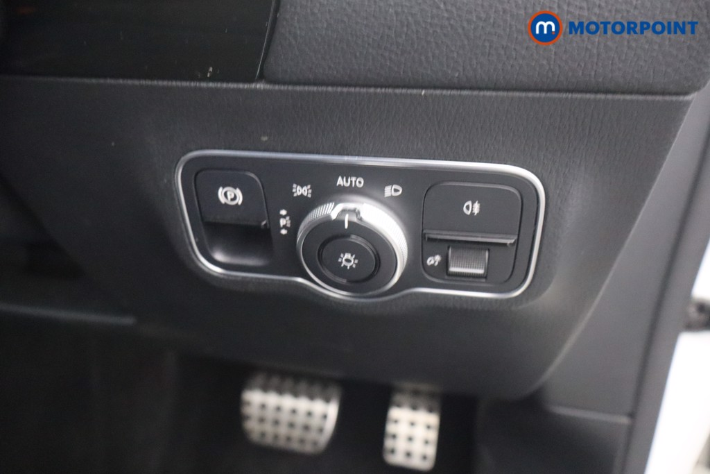 Mercedes-Benz GLA Amg Line Automatic Petrol SUV - Stock Number (1656378) - 13th supplementary image