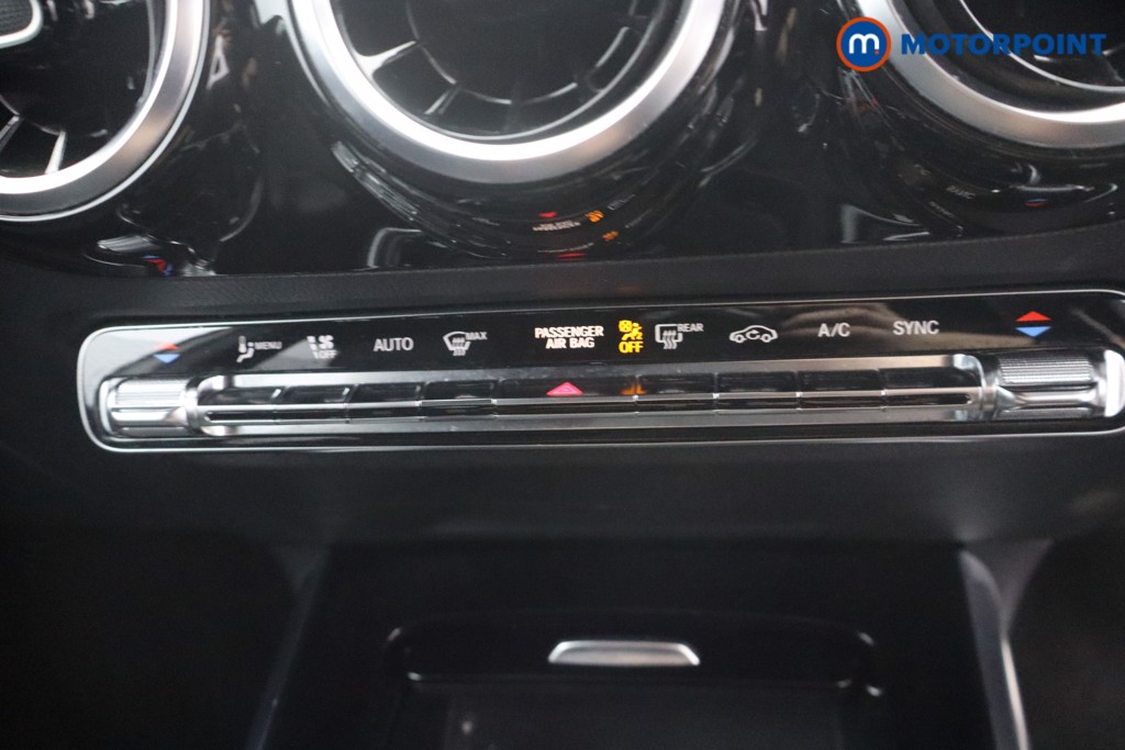 Mercedes-Benz GLA Amg Line Automatic Petrol SUV - Stock Number (1656378) - 18th supplementary image