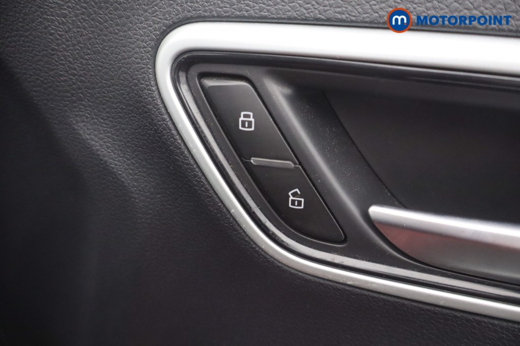 Mg Motor Uk ZS Exclusive Manual Petrol SUV - Stock Number (1657274) - 9th supplementary image