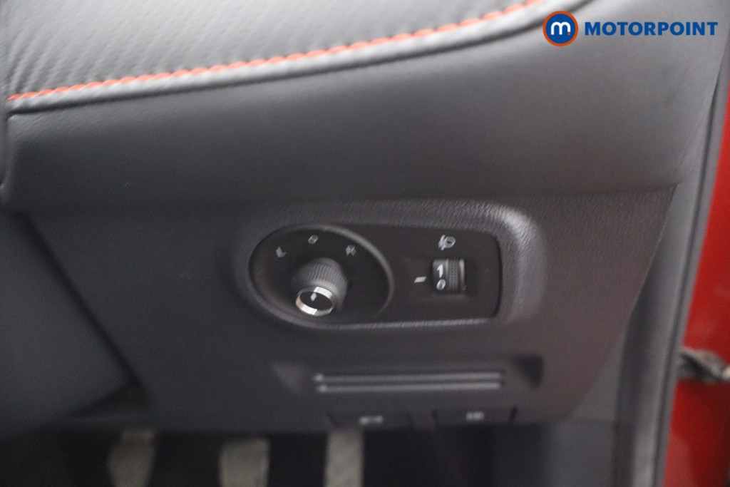 Mg Motor Uk ZS Exclusive Manual Petrol SUV - Stock Number (1657274) - 13th supplementary image