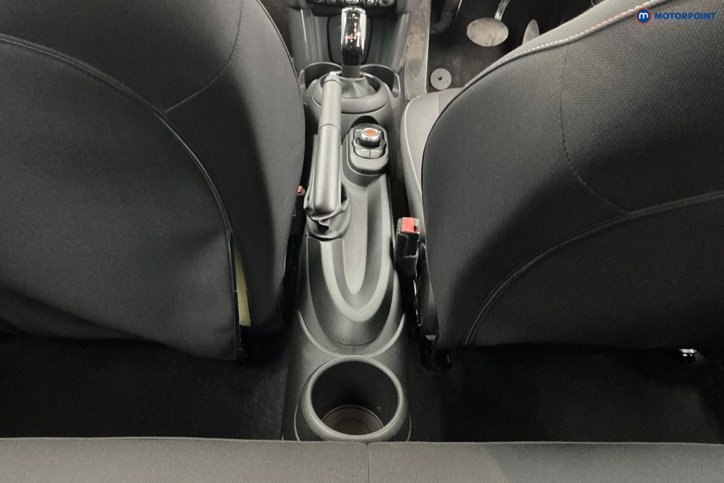 Mini Hatchback Cooper Classic Automatic Petrol Hatchback - Stock Number (1658345) - 10th supplementary image