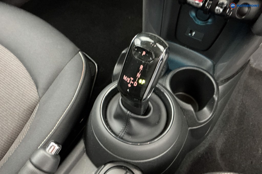 Mini Hatchback Cooper Classic Automatic Petrol Hatchback - Stock Number (1658345) - 14th supplementary image