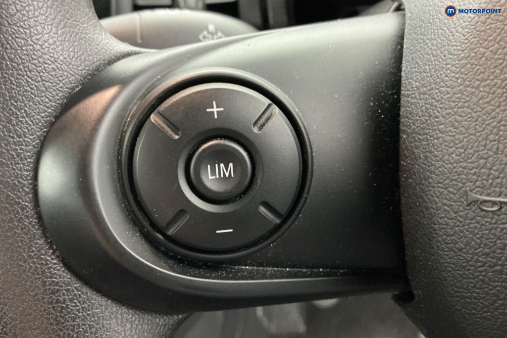 Mini Hatchback Cooper Classic Automatic Petrol Hatchback - Stock Number (1658345) - 19th supplementary image