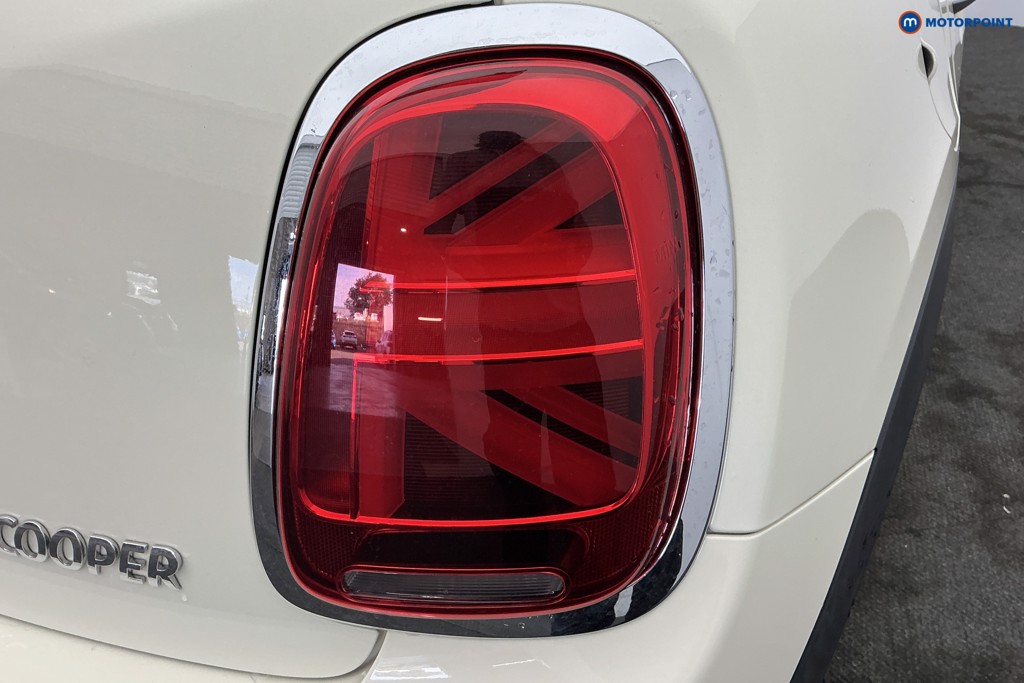 Mini Hatchback Cooper Classic Automatic Petrol Hatchback - Stock Number (1658345) - 30th supplementary image