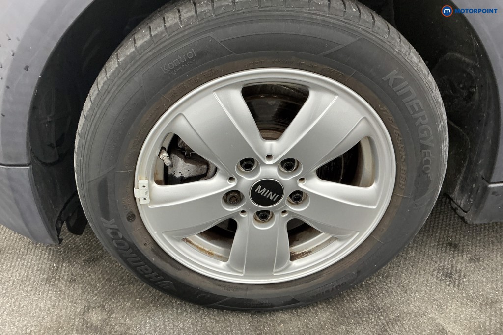 Mini Hatchback Cooper Classic Automatic Petrol Hatchback - Stock Number (1658345) - 35th supplementary image