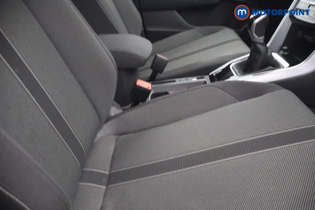 Volkswagen T-Roc Life Manual Petrol SUV - Stock Number (1659420) - 10th supplementary image