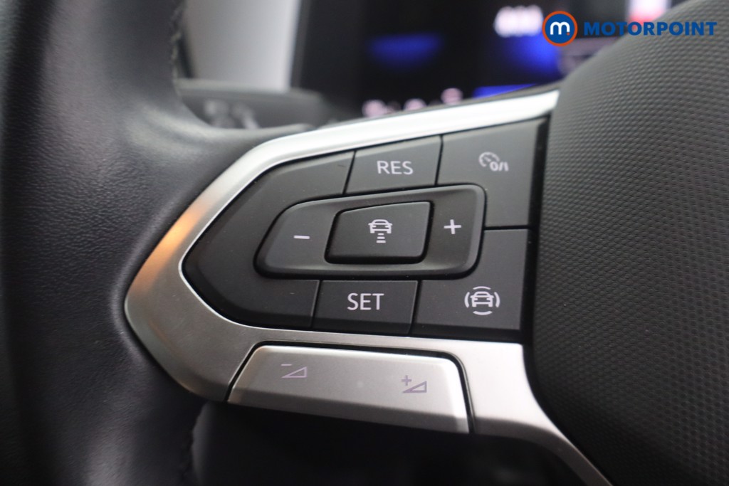 Volkswagen T-Roc Life Manual Petrol SUV - Stock Number (1659420) - 13th supplementary image