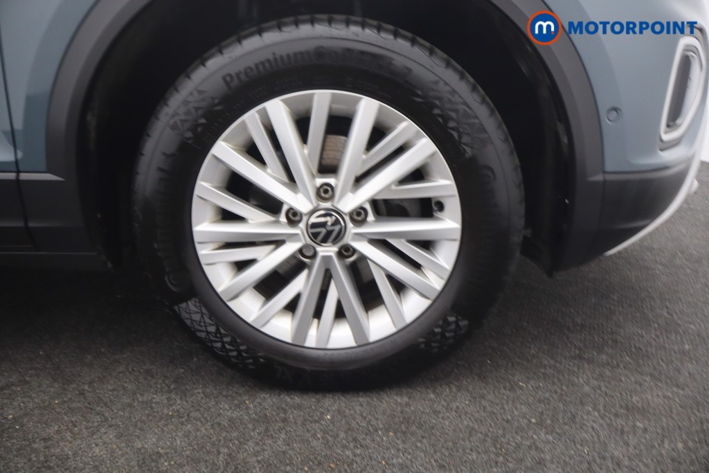 Volkswagen T-Roc Life Manual Petrol SUV - Stock Number (1659420) - 19th supplementary image