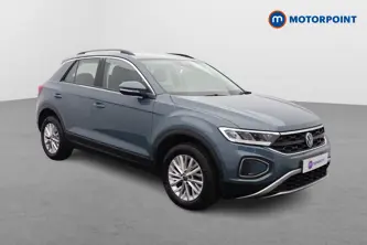 Volkswagen T-Roc Life Manual Petrol SUV - Stock Number (1659420) - Drivers side front corner