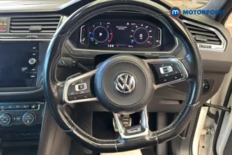 Volkswagen Tiguan R-Line Tech Automatic Diesel SUV - Stock Number (1659457) - 2nd supplementary image
