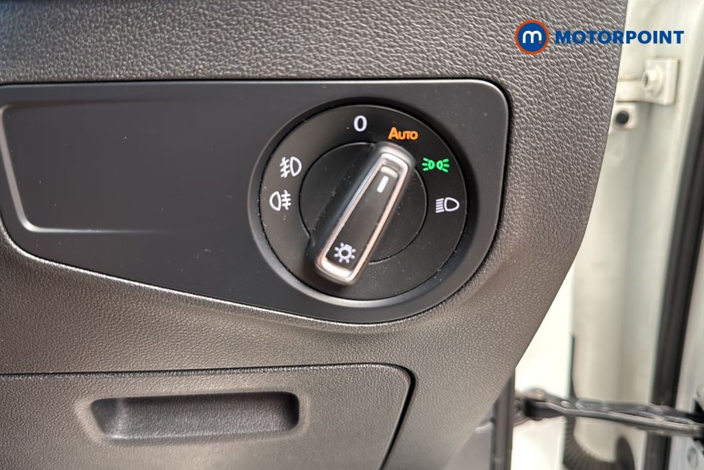 Volkswagen Tiguan R-Line Tech Automatic Diesel SUV - Stock Number (1659457) - 11th supplementary image
