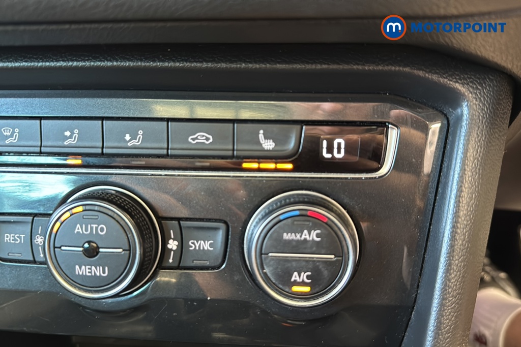 Volkswagen Tiguan R-Line Tech Automatic Diesel SUV - Stock Number (1659457) - 14th supplementary image