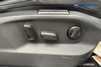 Volkswagen Tiguan R-Line Tech Automatic Diesel SUV - Stock Number (1659457) - 23rd supplementary image