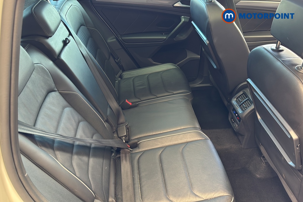 Volkswagen Tiguan R-Line Tech Automatic Diesel SUV - Stock Number (1659457) - 25th supplementary image