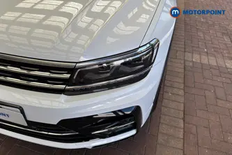 Volkswagen Tiguan R-Line Tech Automatic Diesel SUV - Stock Number (1659457) - 42nd supplementary image