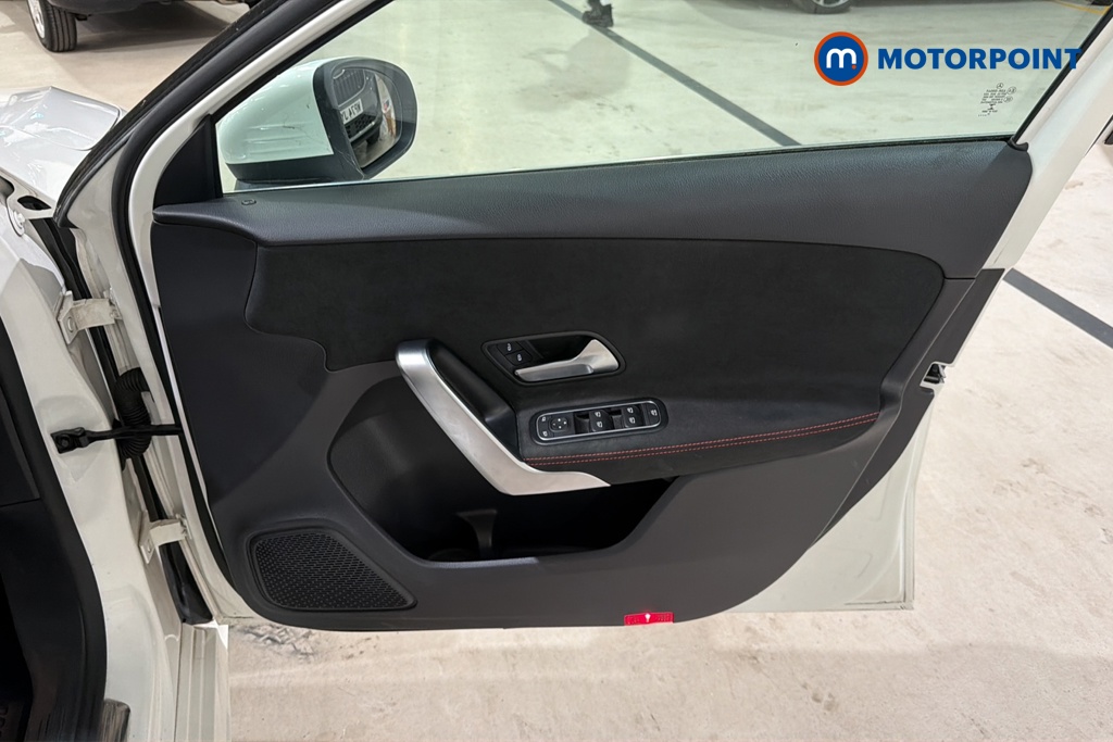 Mercedes-Benz A Class Amg Line Automatic Diesel Hatchback - Stock Number (1659834) - 18th supplementary image
