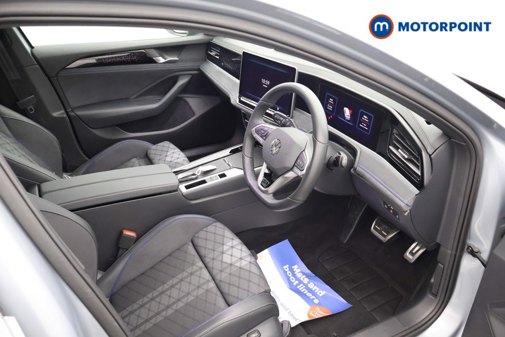 Volkswagen Passat R-Line Automatic Petrol Plug-In Hybrid Estate - Stock Number (1660254) - 22nd supplementary image