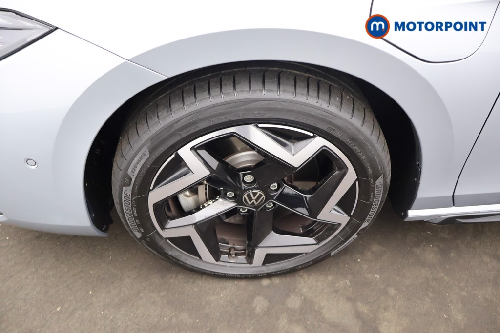 Volkswagen Passat R-Line Automatic Petrol Plug-In Hybrid Estate - Stock Number (1660254) - 1st supplementary image