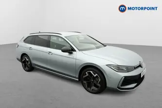 Volkswagen Passat R-Line Automatic Petrol Plug-In Hybrid Estate - Stock Number (1660254) - Drivers side front corner