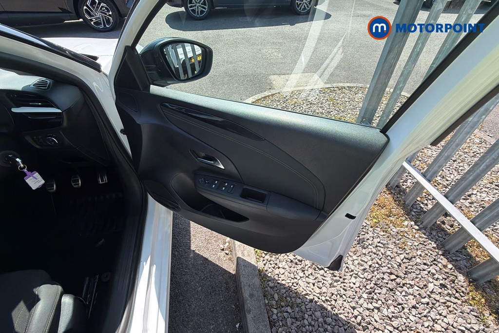 Vauxhall Corsa GS Manual Petrol Hatchback - Stock Number (1660544) - 37th supplementary image