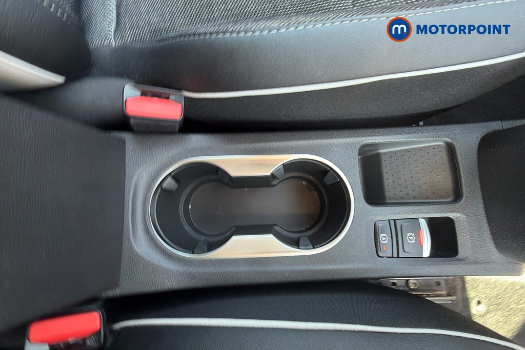 Renault Captur Techno Manual Petrol SUV - Stock Number (1660558) - 5th supplementary image