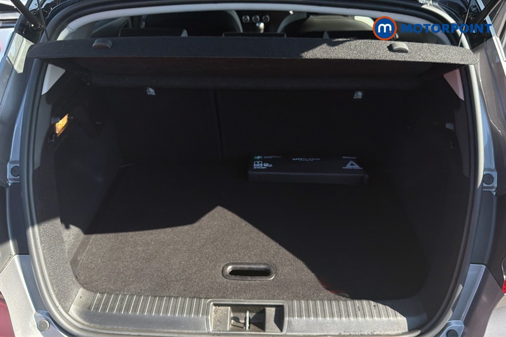 Renault Captur Techno Manual Petrol SUV - Stock Number (1660558) - 33rd supplementary image