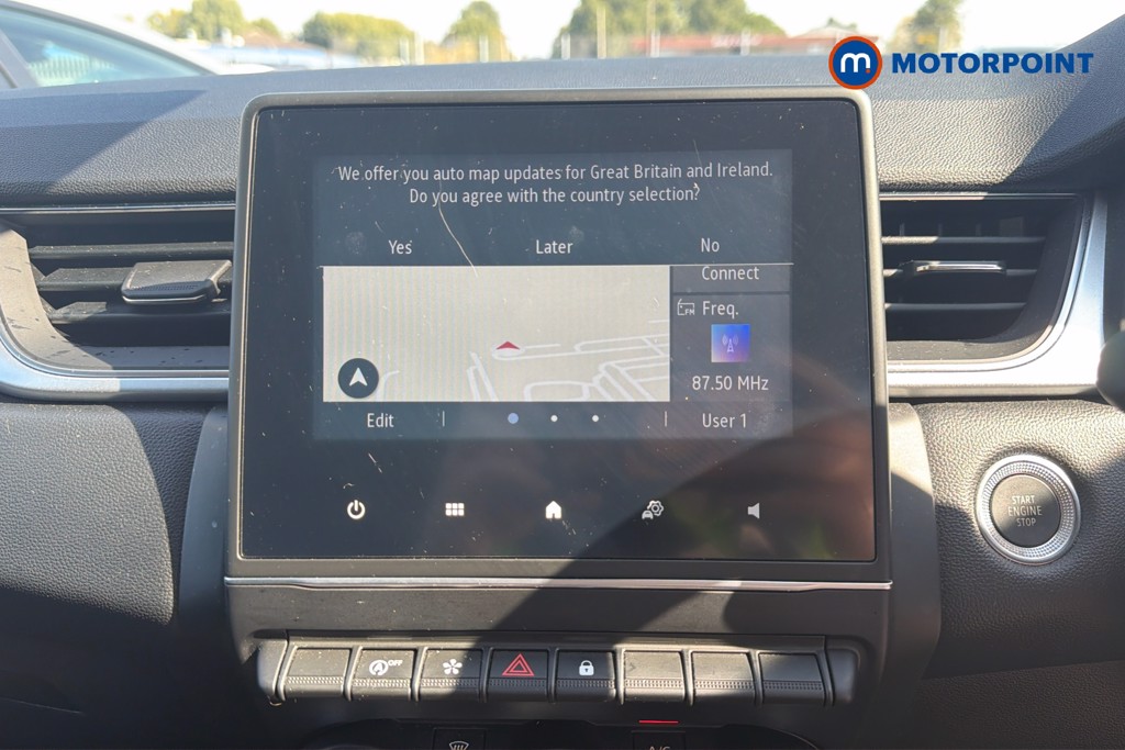 Renault Captur Techno Manual Petrol SUV - Stock Number (1660558) - 1st supplementary image