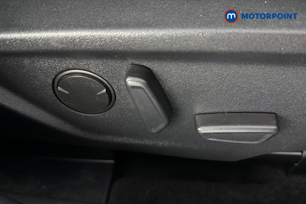 Ford Focus Titanium X Automatic Petrol Estate - Stock Number (1660799) - 23rd supplementary image