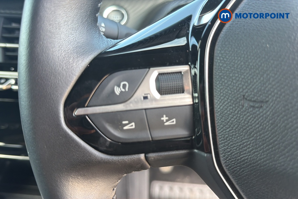 Peugeot 2008 Allure Manual Petrol SUV - Stock Number (1660815) - 4th supplementary image